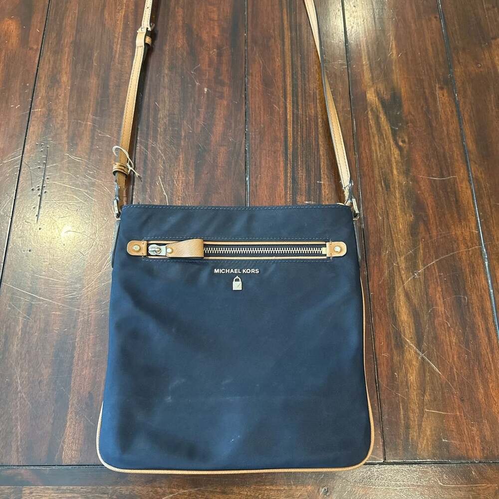 Michael Kors Kelsey Nylon Navy Blue Brown Crossbody Bag